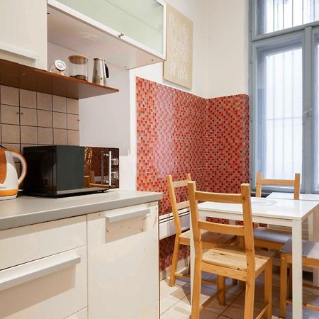 Quiet Cozy Apartment In Party Street E1 Budapeşte Dış mekan fotoğraf
