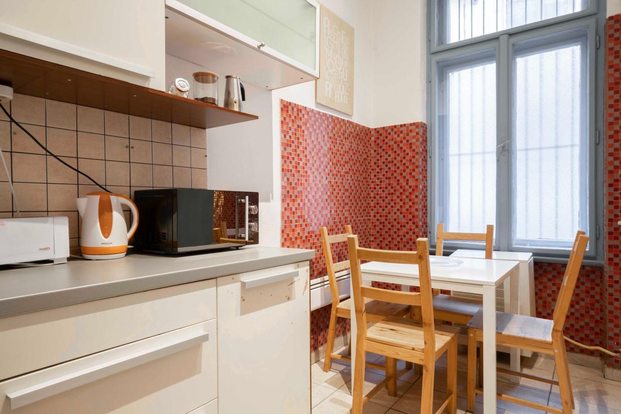 Quiet Cozy Apartment In Party Street E1 Budapeşte Dış mekan fotoğraf